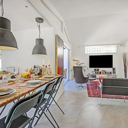 Artful Loft Retreat - Terrace, Parking - Happy Juan-les-Pins