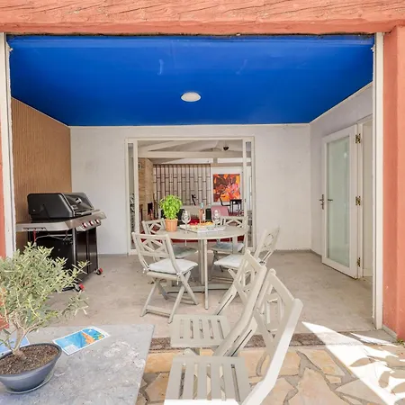 Artful Loft Retreat - Terrace, Parking - Happy 빌라 주앙레핑