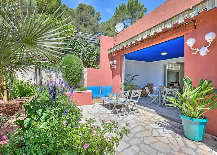 Апартаменты Antibes Loft Retreat - Happy